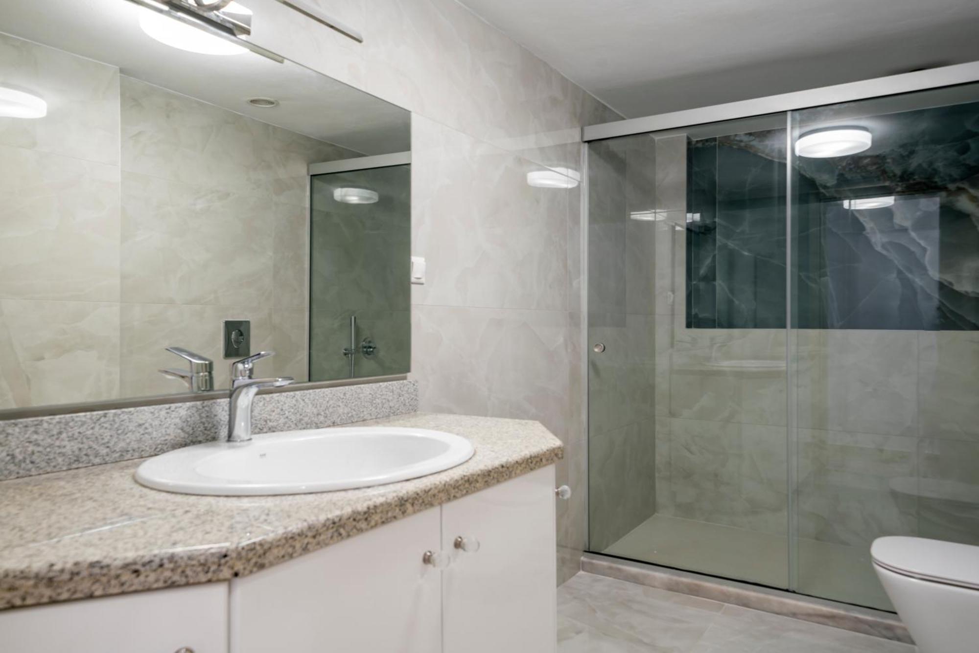 Neon 2Br Luxurious Central Apt Heraklion Экстерьер фото
