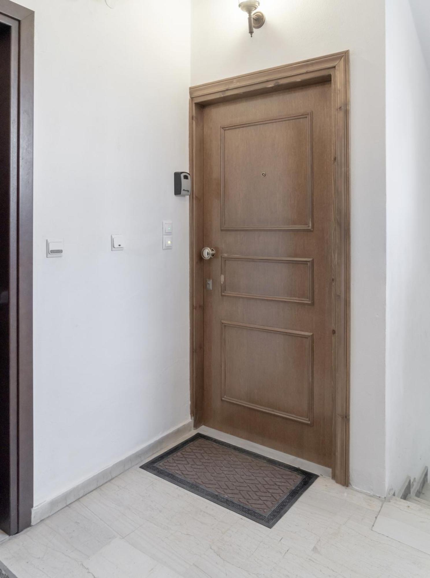 Neon 2Br Luxurious Central Apt Heraklion Экстерьер фото