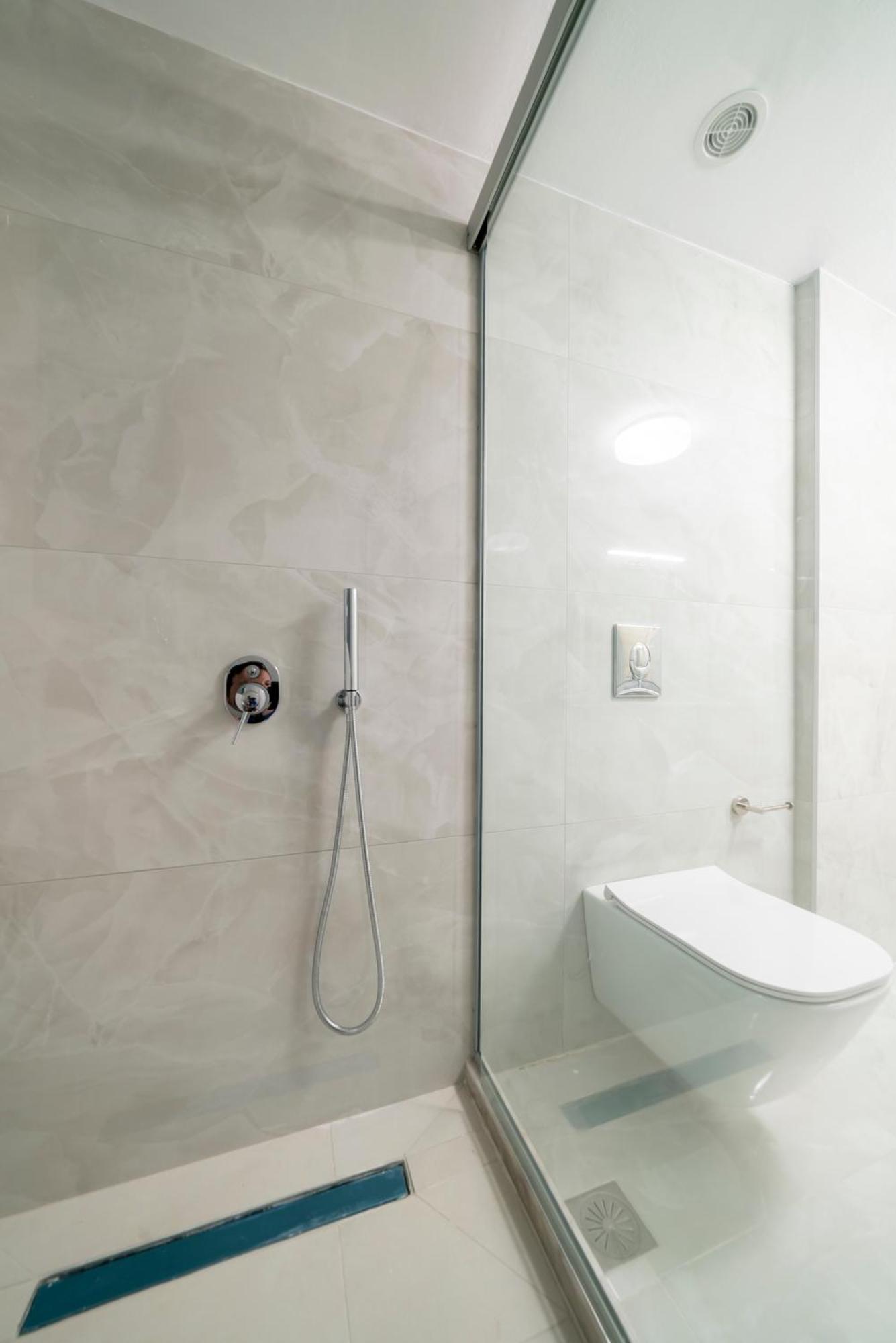Neon 2Br Luxurious Central Apt Heraklion Экстерьер фото